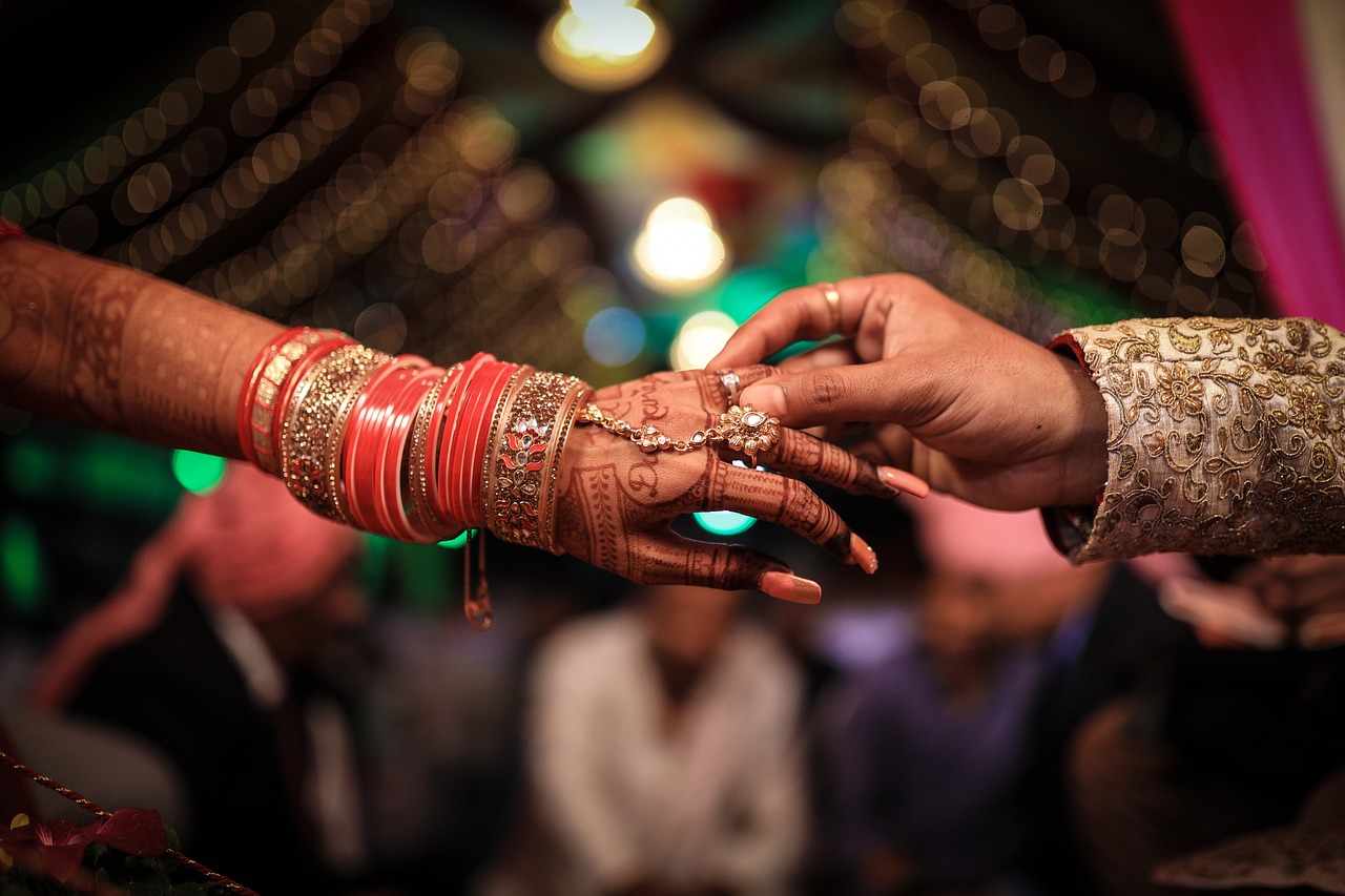 marriage-6154518_1280